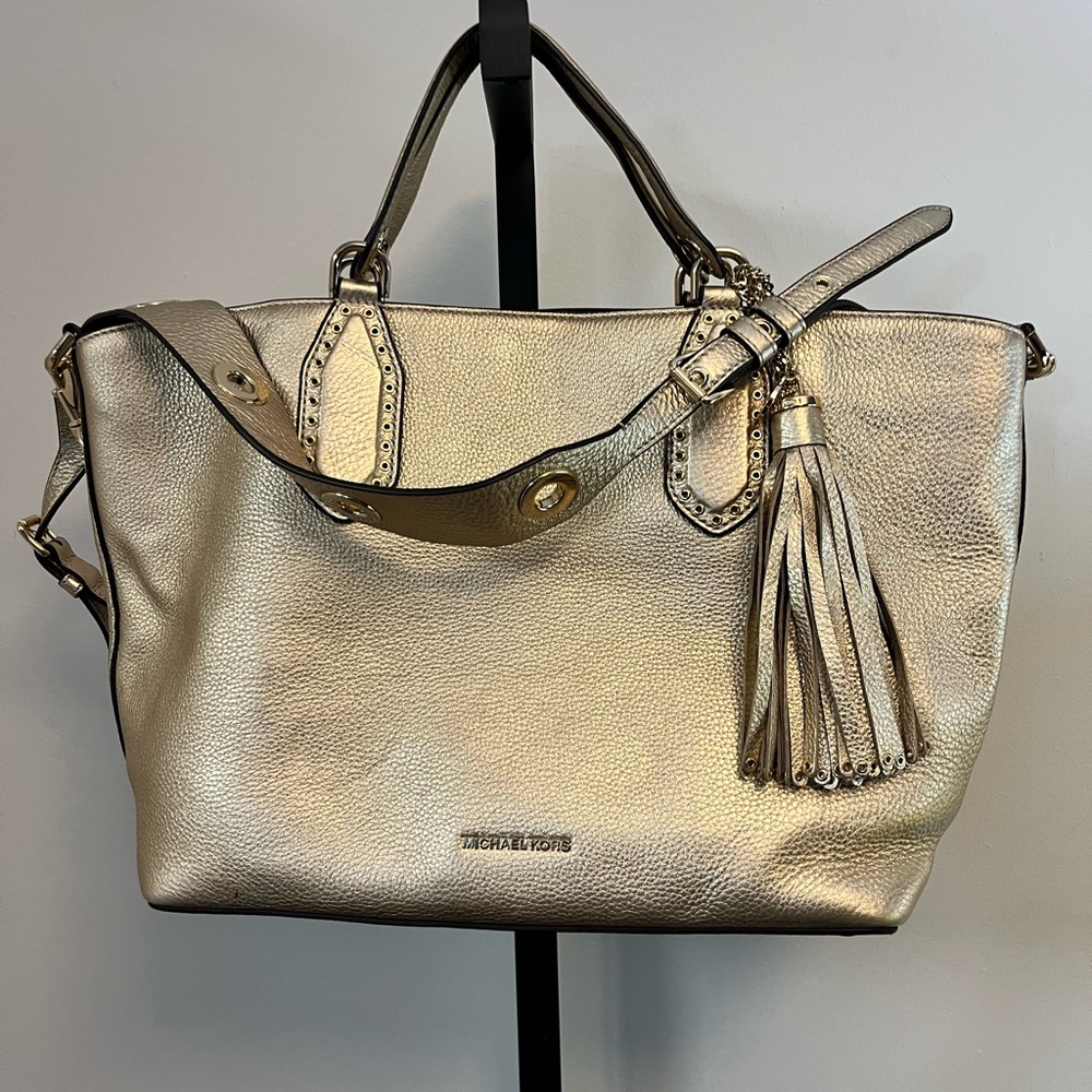 Michael Kors LARGE Brooklyn Gold Leather Tote/Crossbody With Large Tassel
